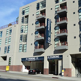 Arrive Hollywood Parking