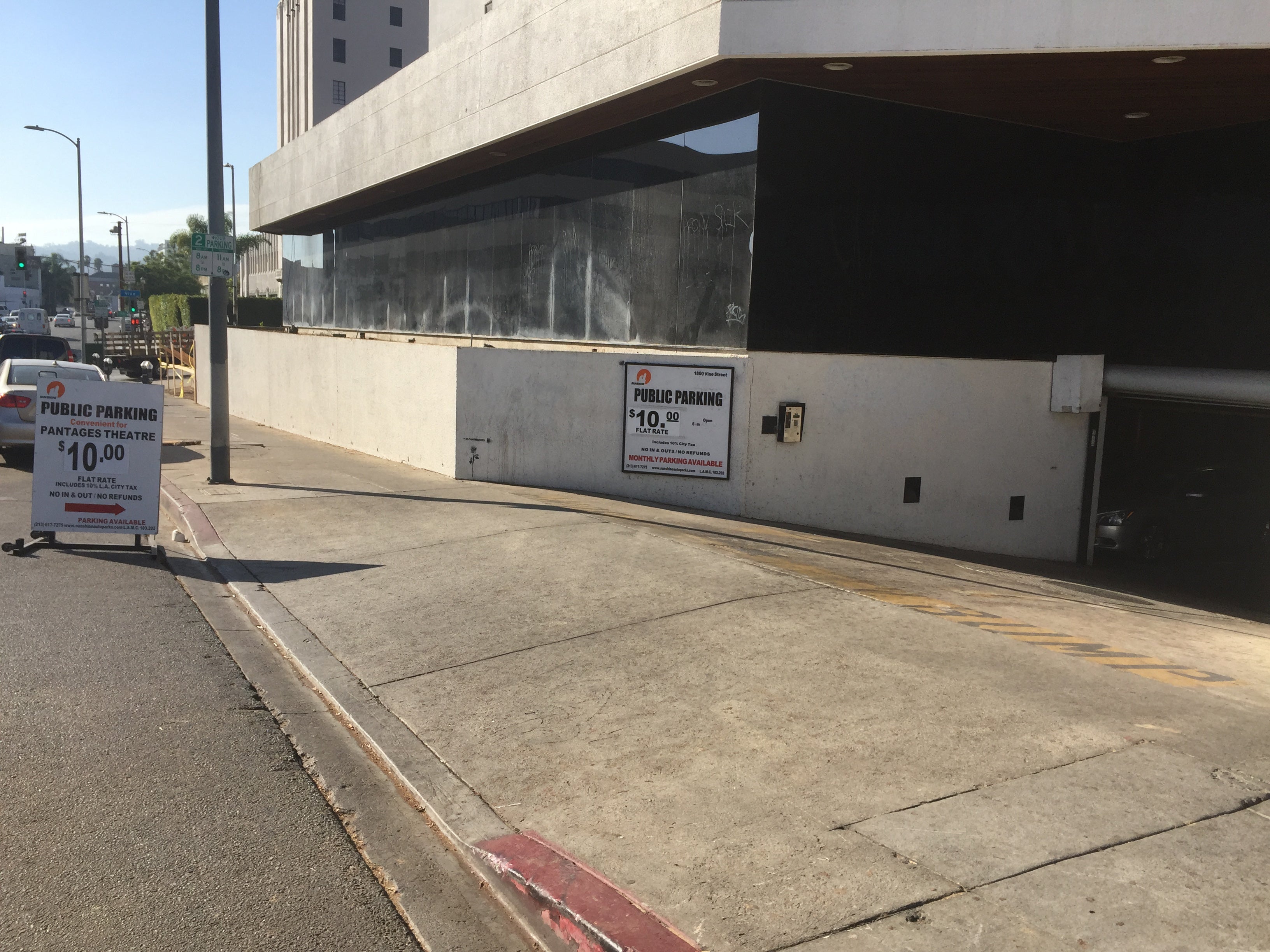 1800 Vine Street Garage